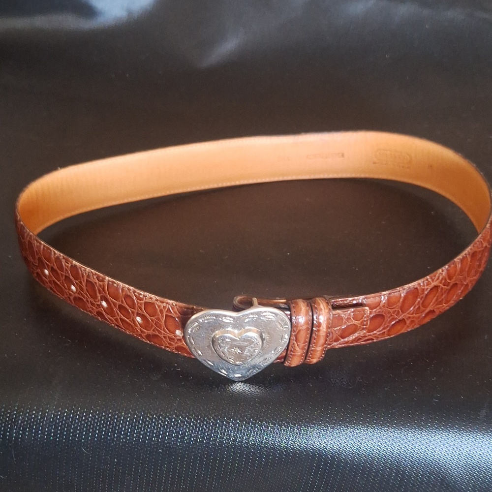 Harken Belt Genuine Leather Size M Made In The USA 34" Long With A Hart Buckle